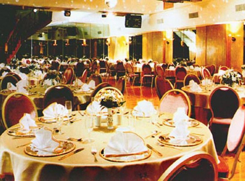 Hotel Cuatro Reyes Buenos Aires Exterior photo