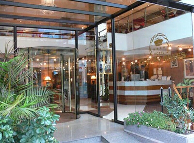 Hotel Cuatro Reyes Buenos Aires Exterior photo